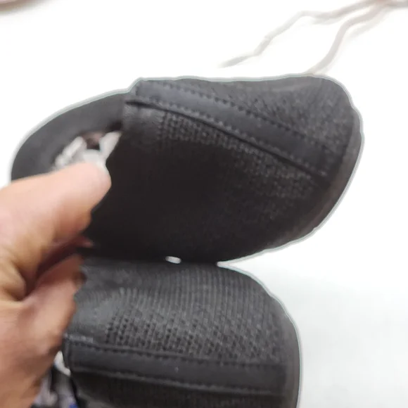 Skechers Black Women's Flats - Picture 3 of 6